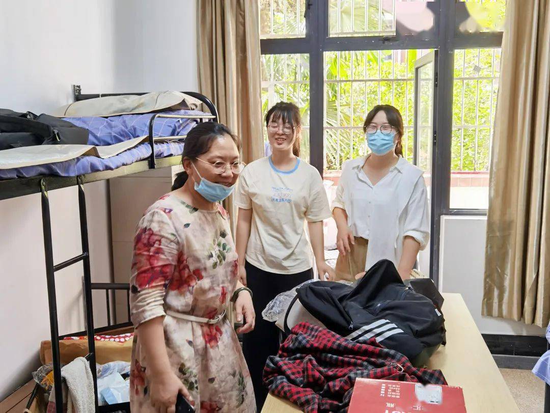 乘风破浪 潮匠启航——萧山一职2021级新生报到纪实