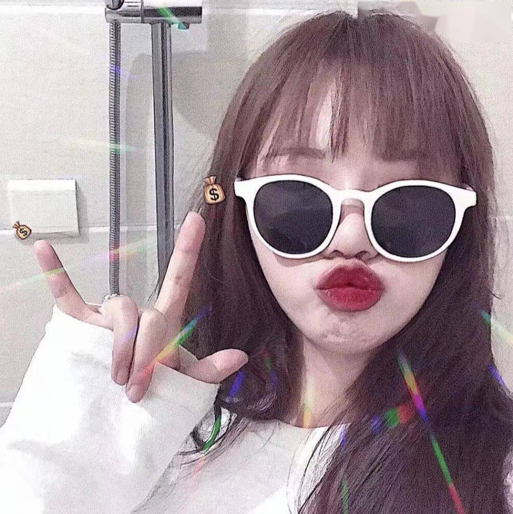 女生头像丨我年轻又年老连灵魂都无聊至极