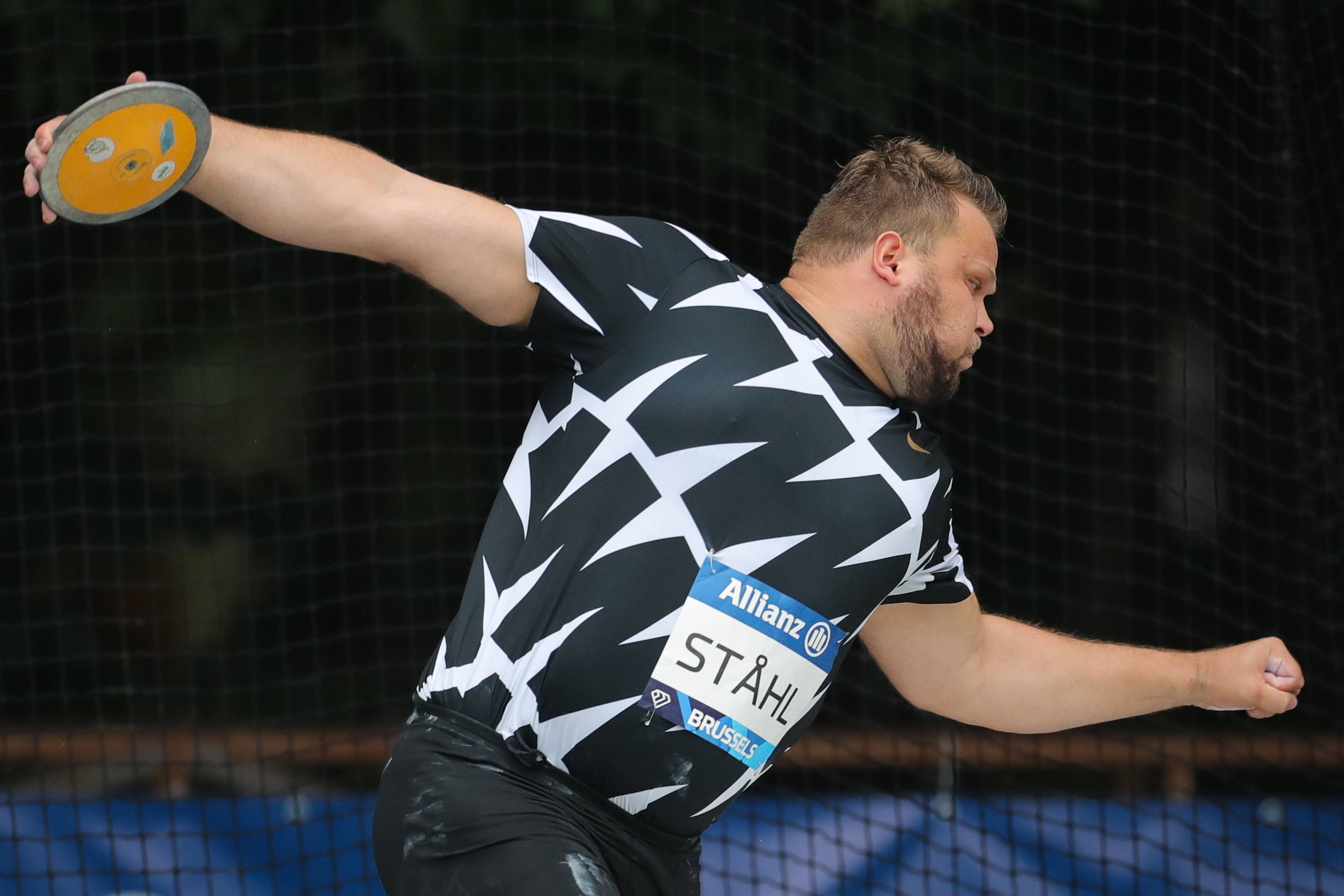田径钻石联赛布鲁塞尔站男子铁饼赛况