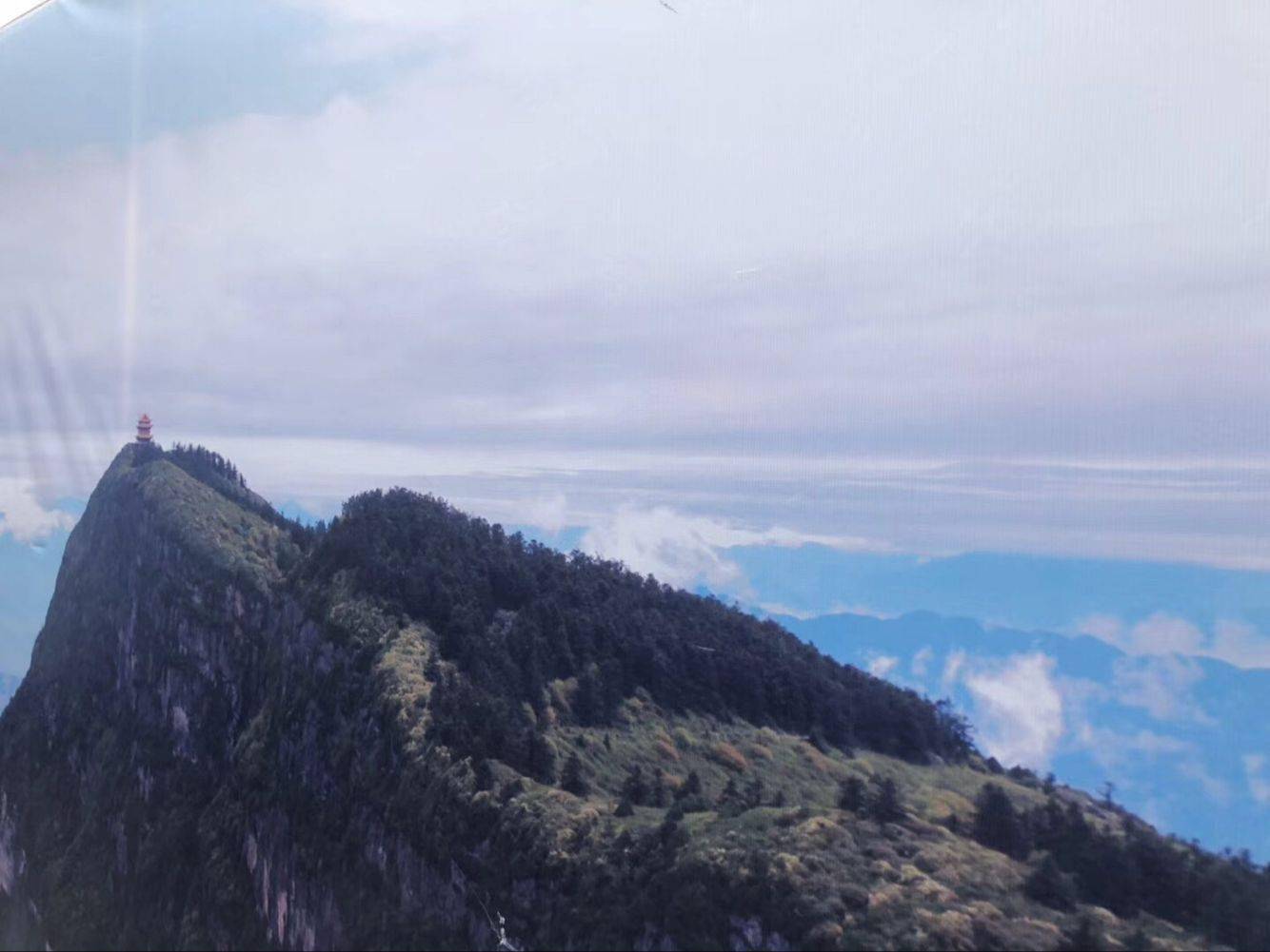 乐山2021年gdp_宁夏银川与四川乐山的2021年上半年GDP谁更高(3)