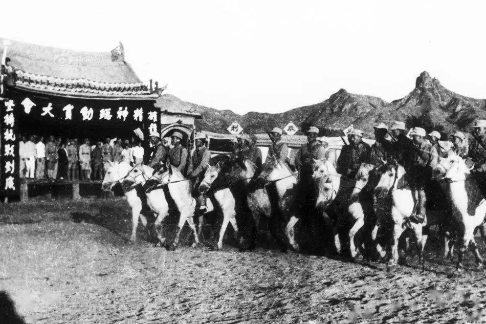 骑兵部队曾参加过开创陕甘宁革命根据地,大青山,平北,晋冀鲁豫等抗日