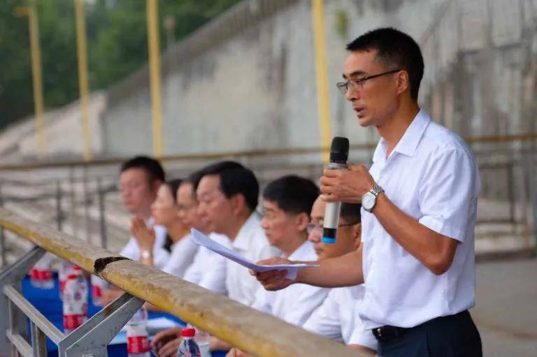 宏宇|志存高远 逐梦青春|重庆一双举行新生开学典礼