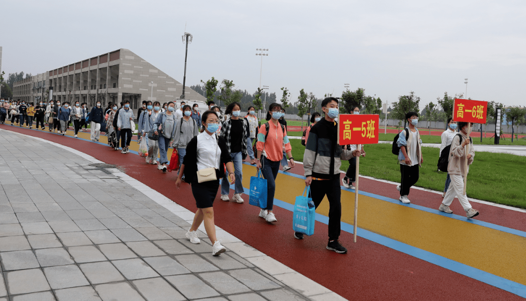 孟州市第二高级中学图片