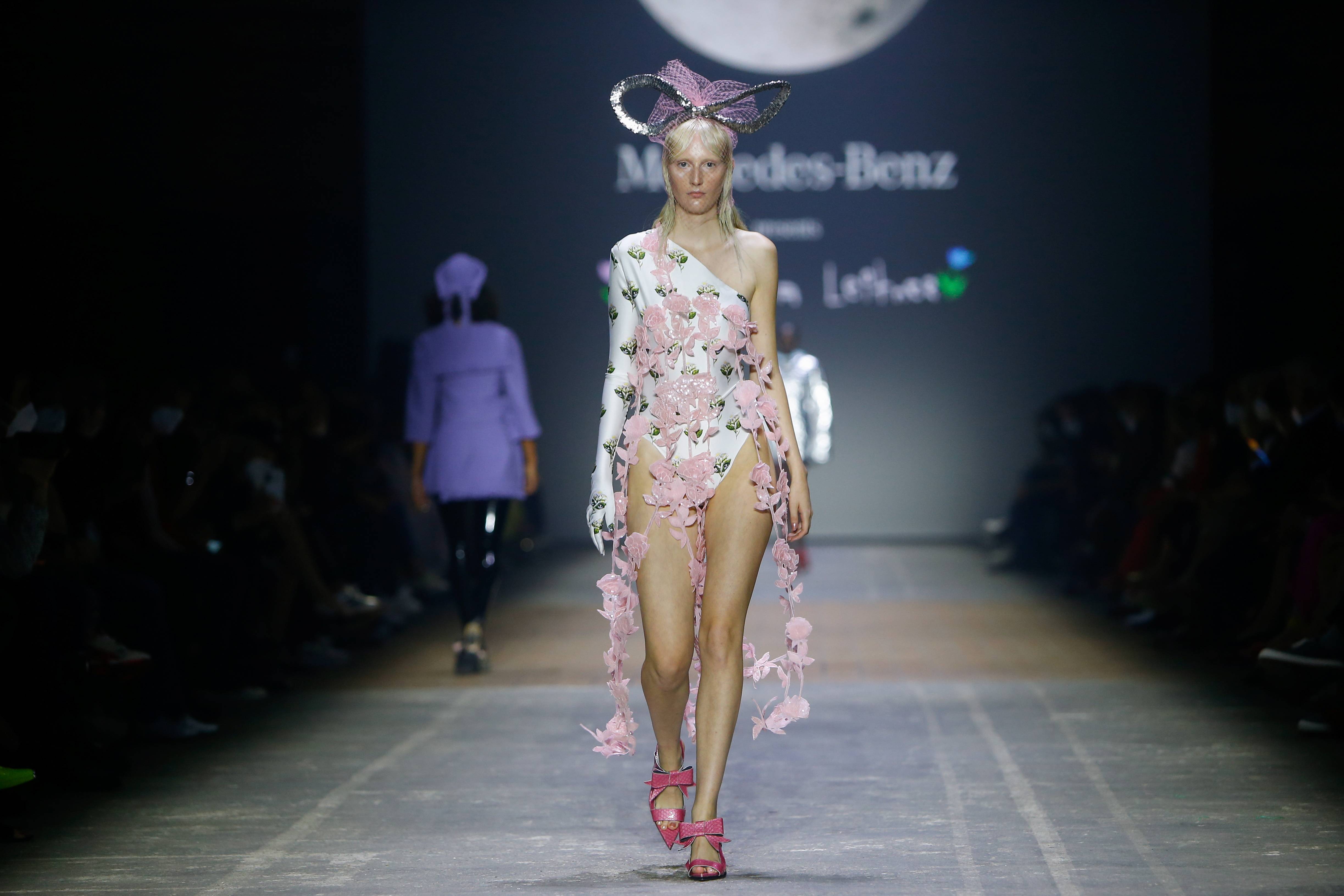 新华社|柏林时装周掠影