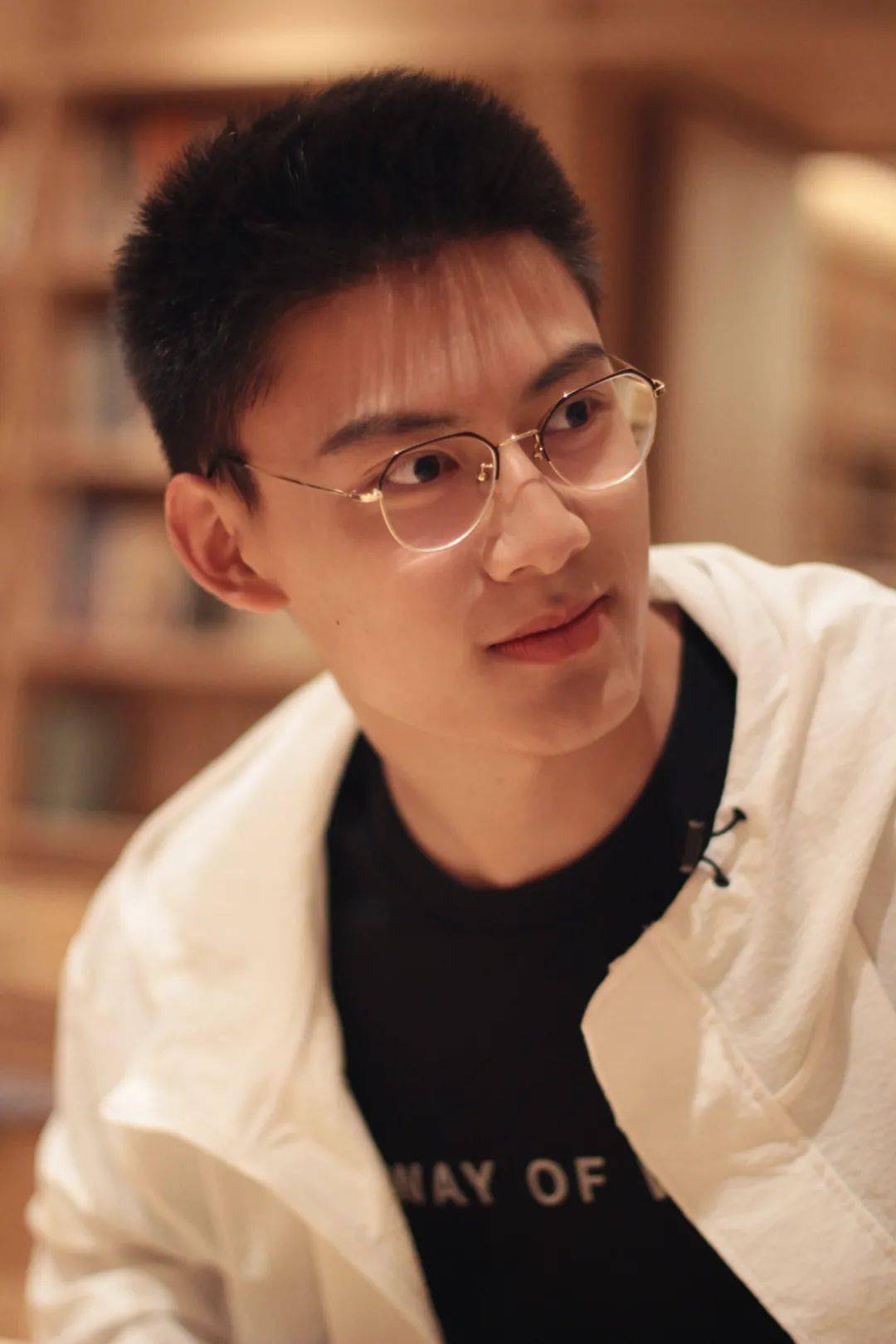 这是什么神仙颜值