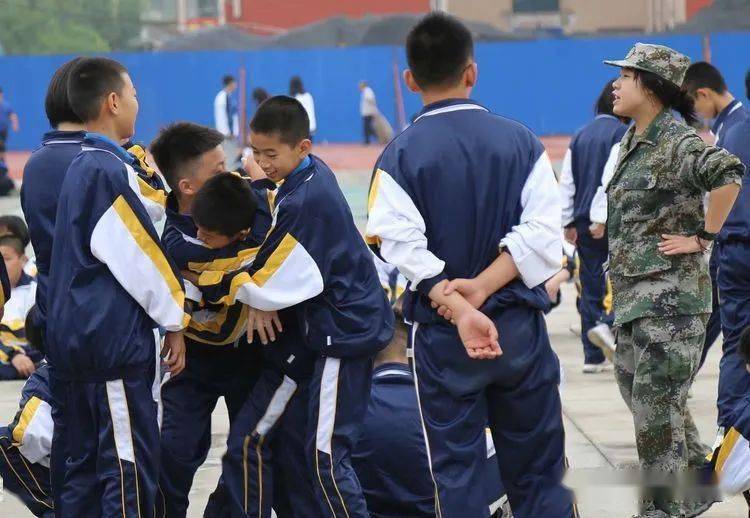 有一种青春叫军训赵县职教中心21级新生军训剪影