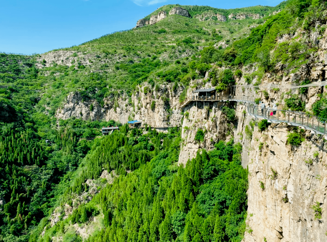 济南青铜山大峡谷自家后花园秋游正当时