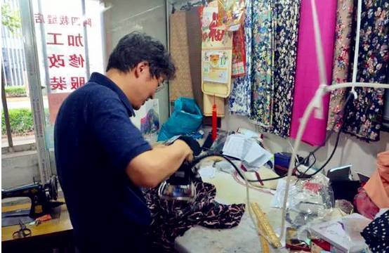 鞋子|修得了Gucci鞋、改得了LV西服…街头的老手艺人，太牛了