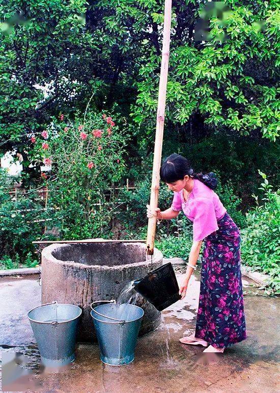 傣族水井及其文化意蕴浅探之独特的水井造型艺术