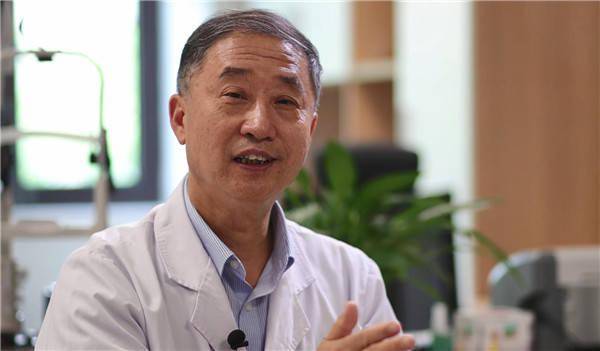 手术|河南资深眼科专家陈刚的光明新使命：培养更多眼科人才