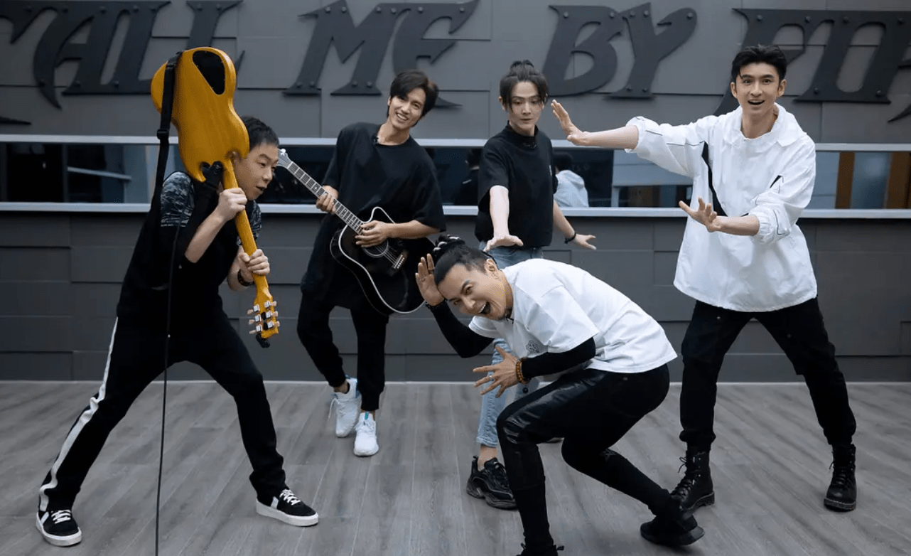 文化|文艺评论 | 《披荆斩棘的哥哥》：重塑“审美文化”，以“清朗”打造荧屏综艺节目的精神颜值