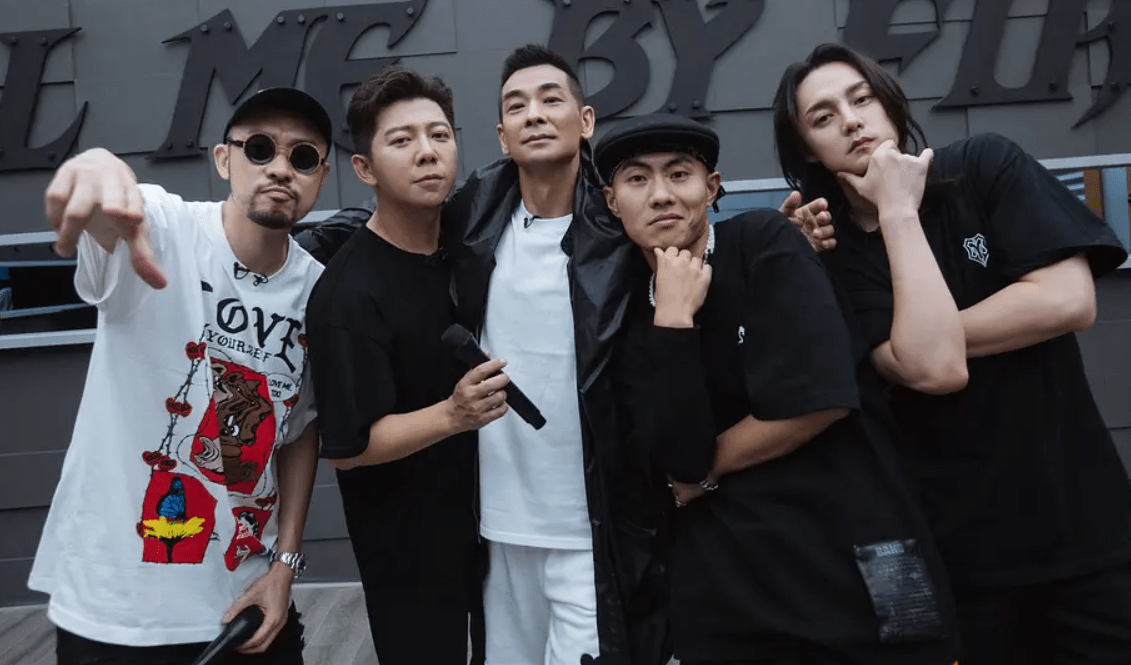 文化|文艺评论 | 《披荆斩棘的哥哥》：重塑“审美文化”，以“清朗”打造荧屏综艺节目的精神颜值