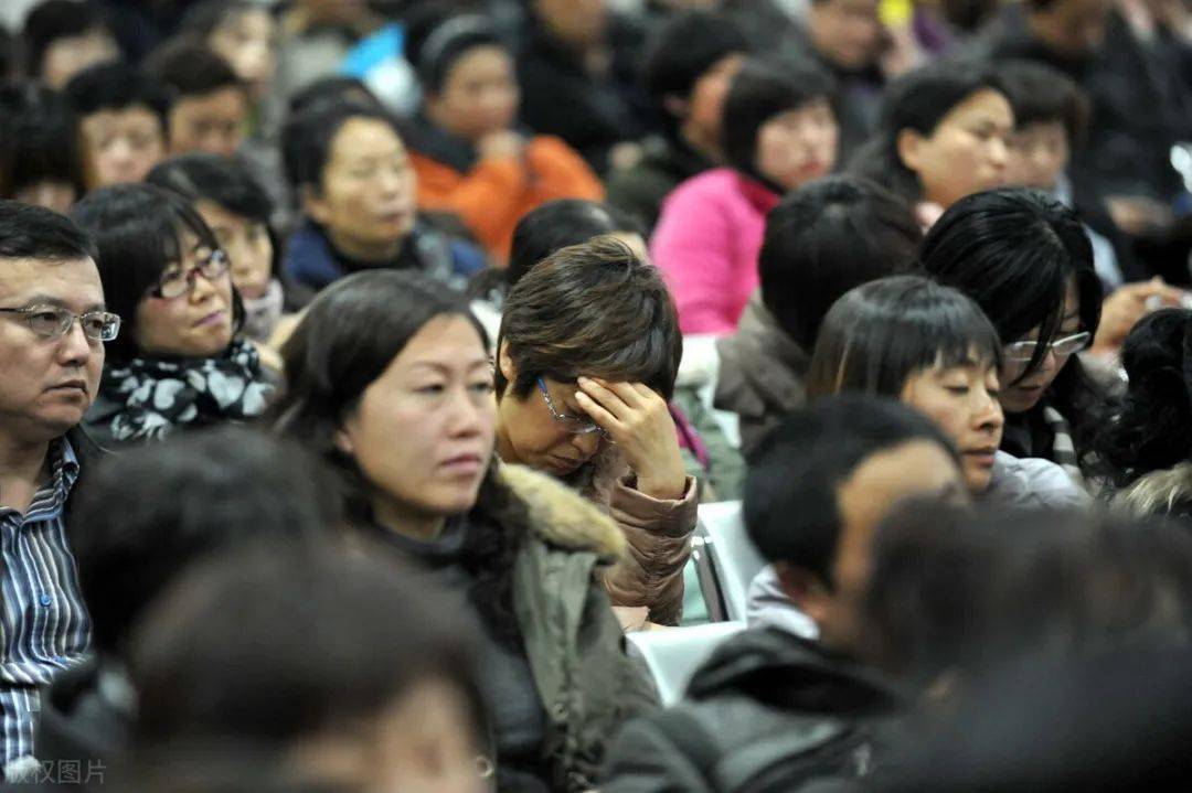 双减难以缓解家长焦虑问题在哪