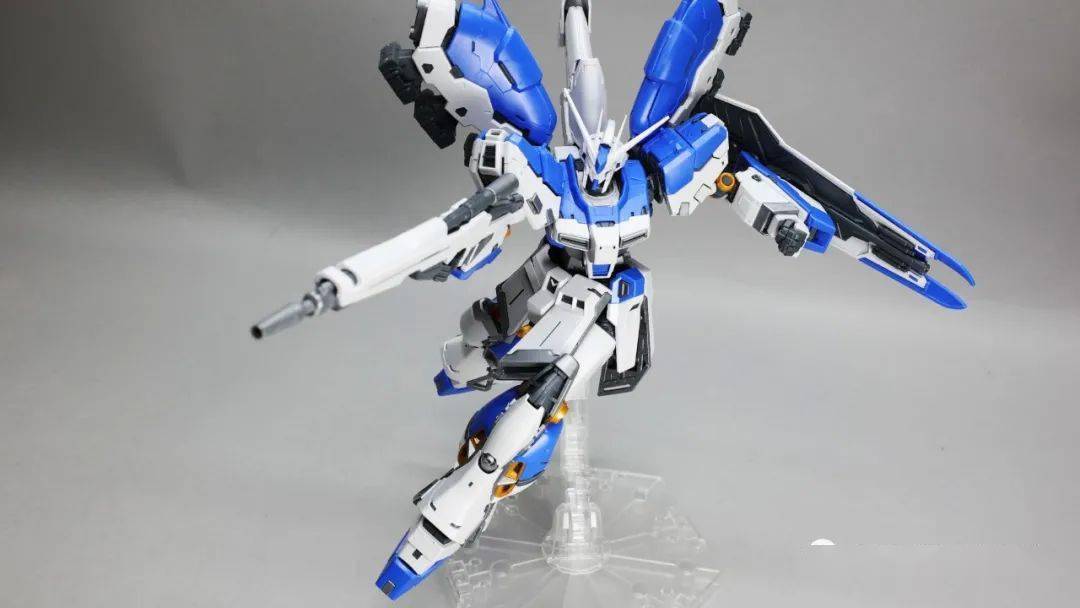 小说版对决万代9月11日一般发售rg海牛高达与hguc夜莺互动