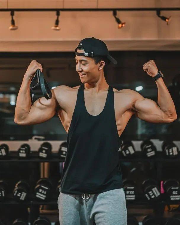 效力逾10年!陈伟洪不再与tvb续约