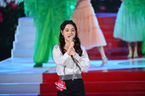 联欢会|《星光大道》唱响“丰收联欢会”