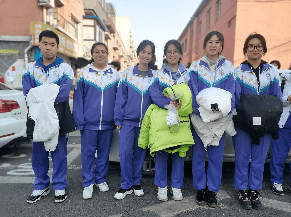 十一高北湖北师大长春附校日章学园高中解放大路学校汽三希望高中一