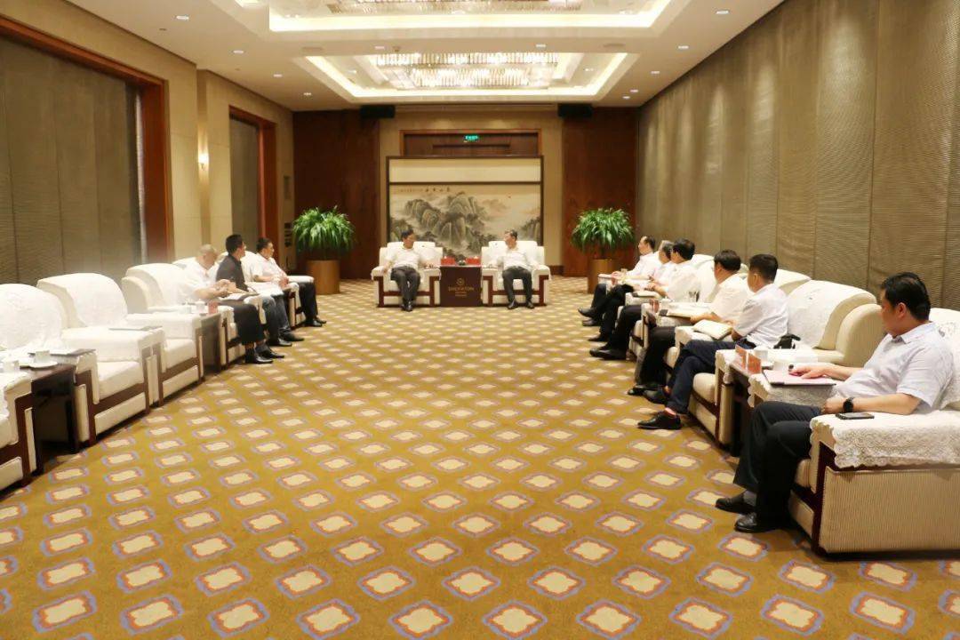 能氢谷有限公司董事长陈强一行来我区考察,副市长孙斌,区委书记吕灿华