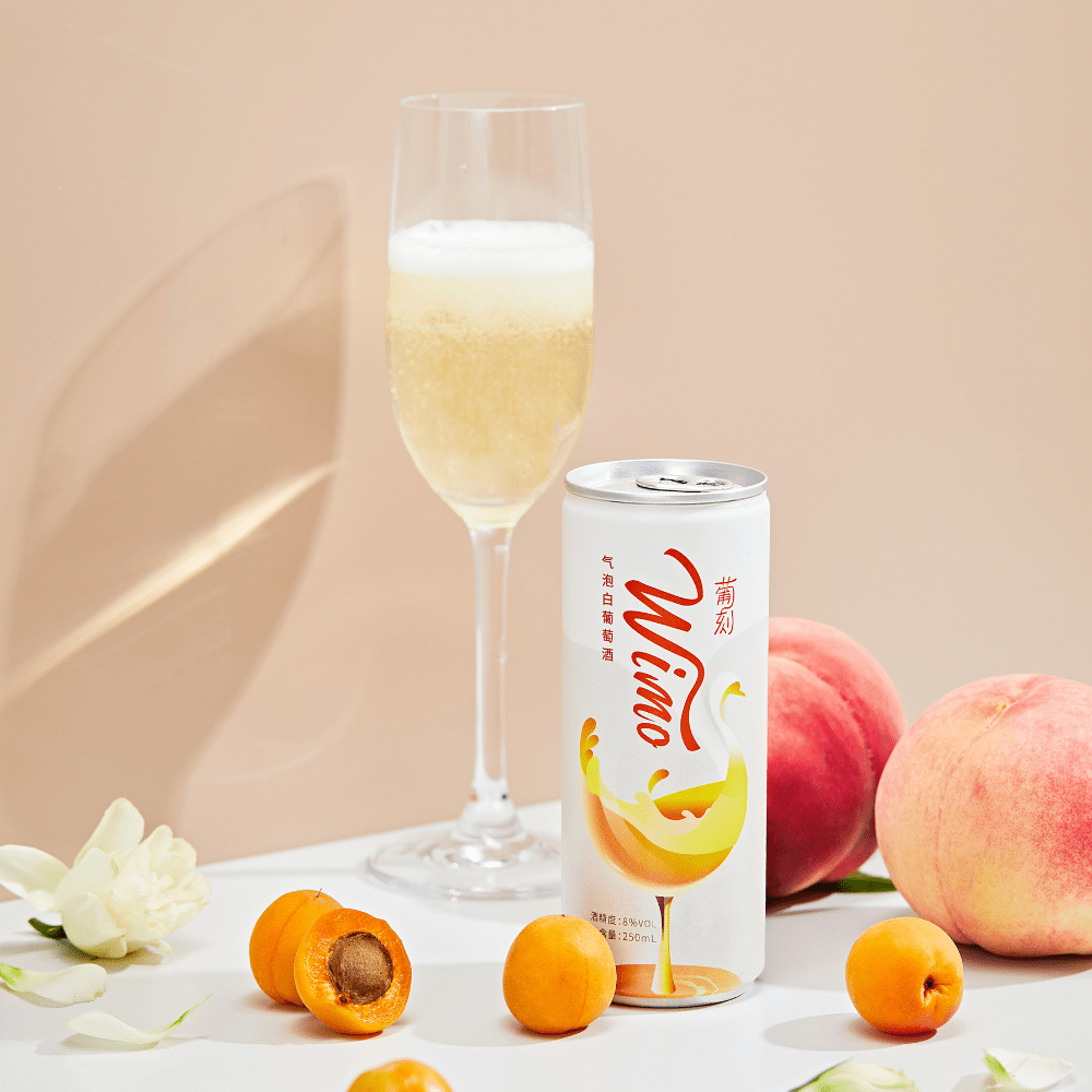 品牌|36氪首发 | 做简单有趣的葡萄酒,「WiMo葡刻」获千万级天使轮融资