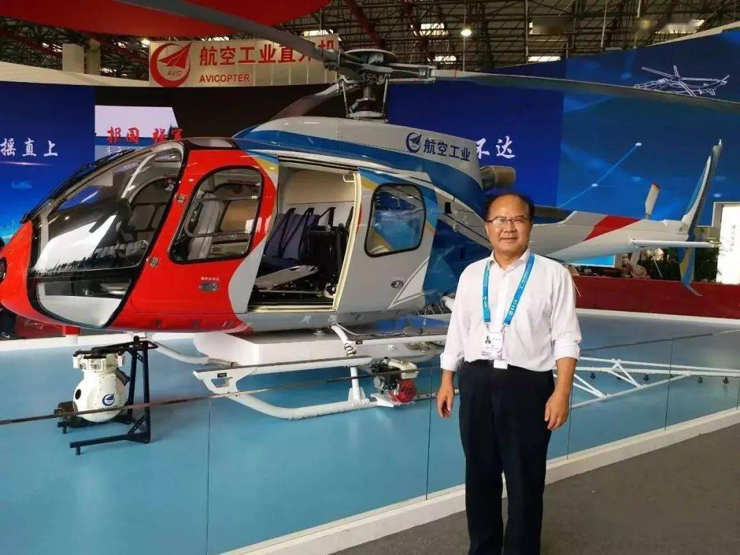 谭振亚丨丨疾风知劲草