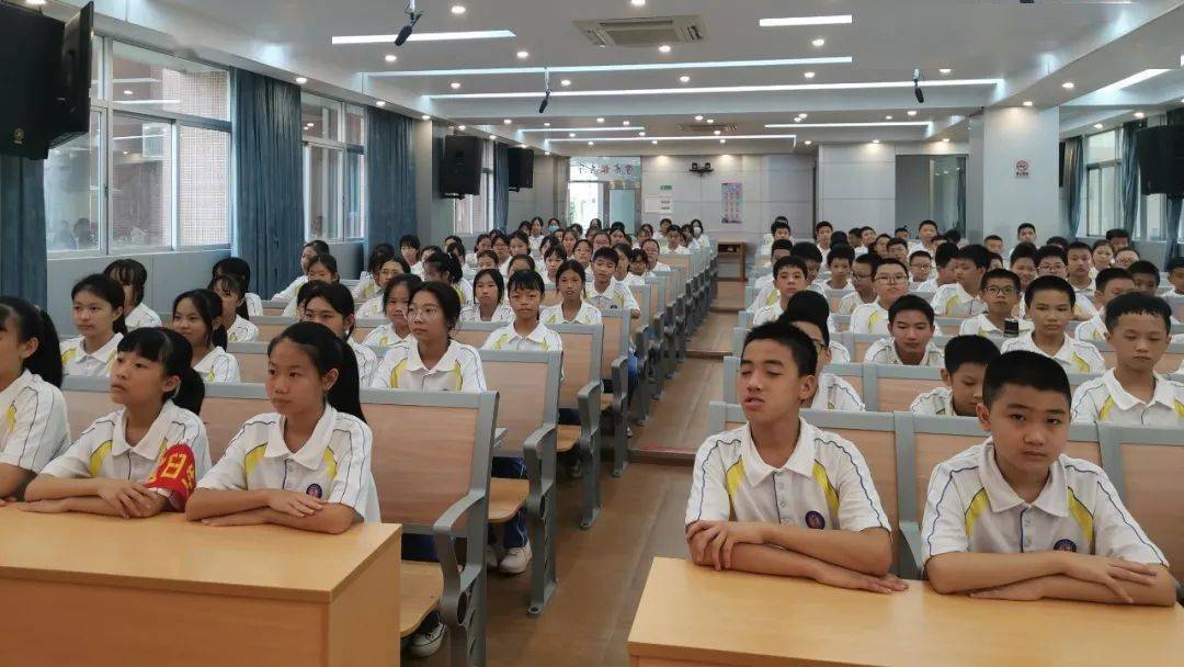 科学家进校园中科院许木启研究员走进下蓬中学讲科学