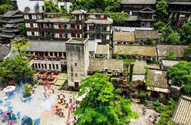 华侨城甘坑客家小镇.