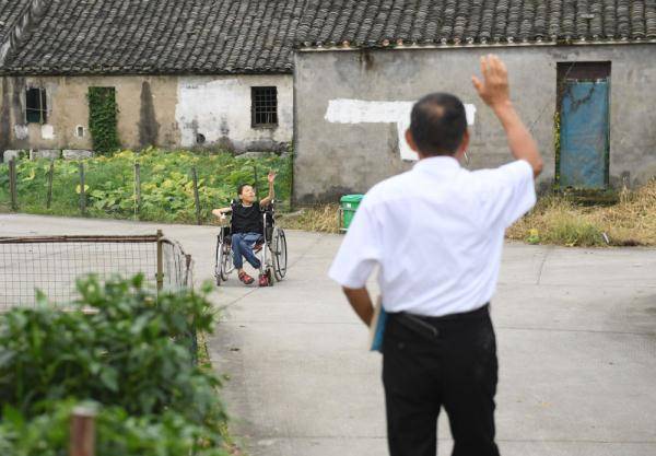 墩村|相隔一甲子的师生情