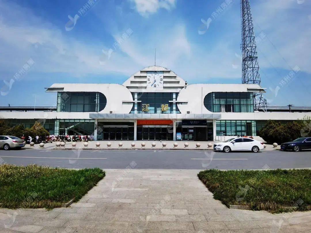 区域内4家楼盘在售,分别为江淮府,佳源世纪宸章,东方上城,玲珑公馆.