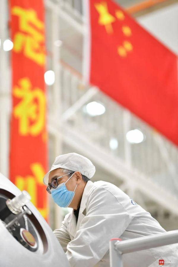 分系统|英雄凯旋！是这群神舟飞船回收铁军为生命护航
