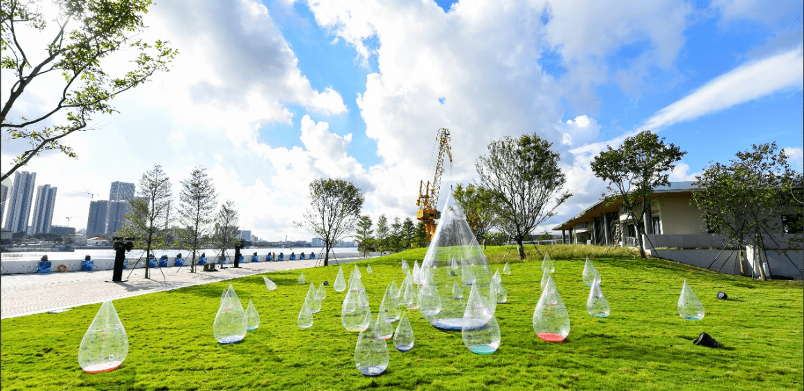 改造以后的广船,变身为125万㎡的滨江综合体,命名为广州滨江上都,其