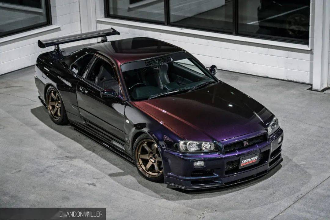 拥有90年代日产gt R全家福的男人 你猜他最中意哪款 搜狐汽车 搜狐网