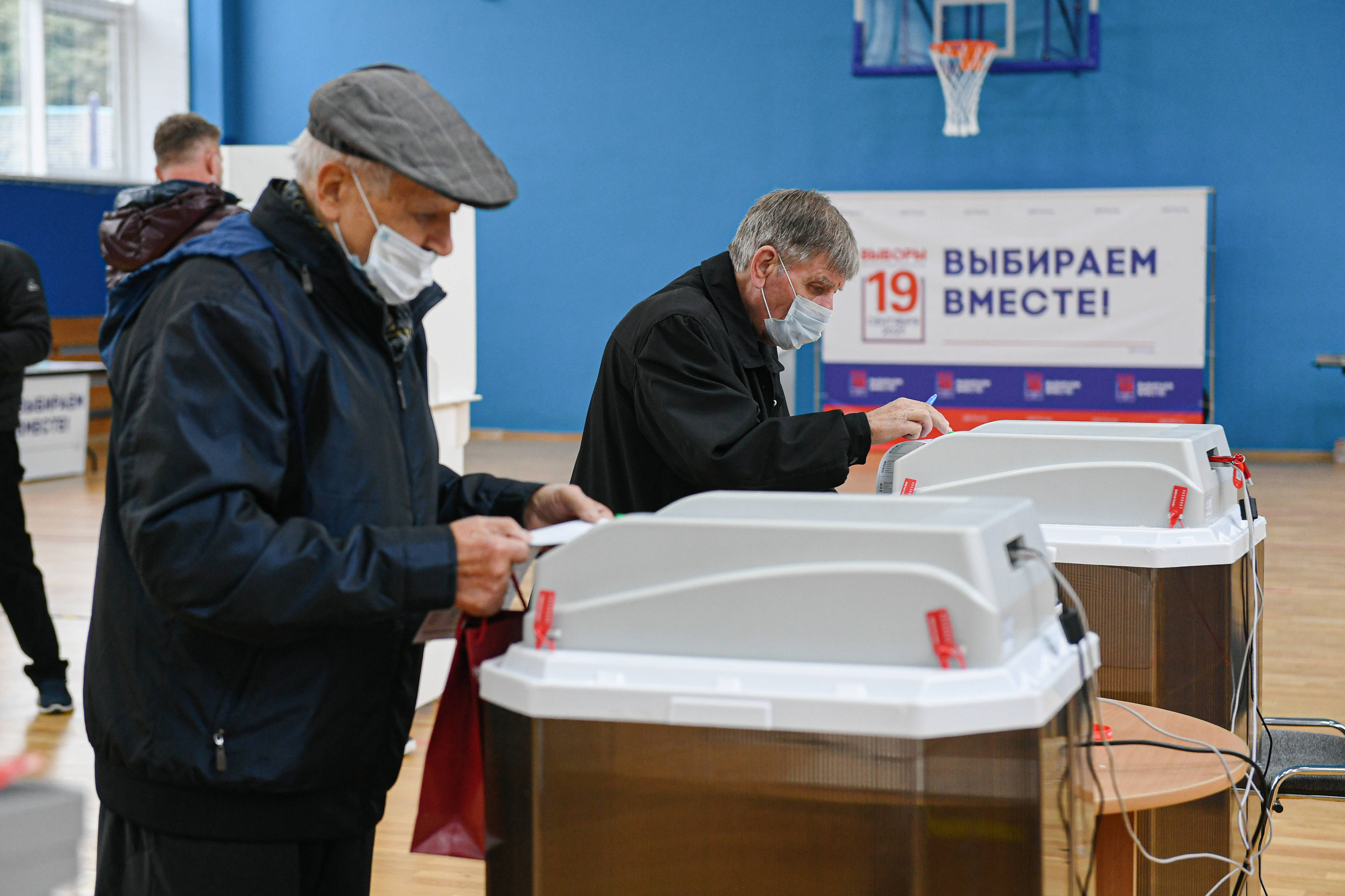 俄羅斯國家杜馬選舉投票繼續