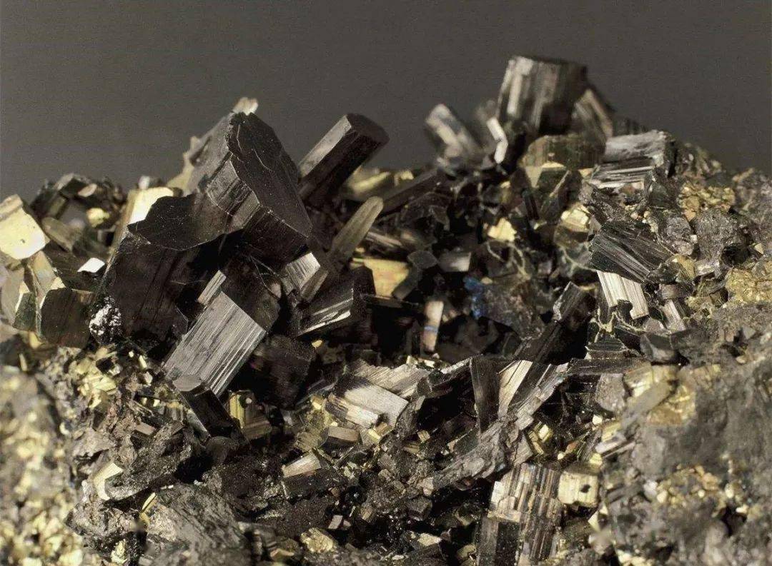 地质人,出野外一定要注意这10种有毒的矿石!