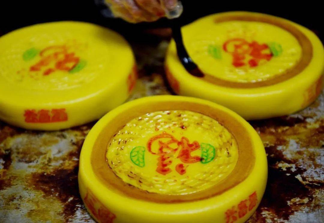 宣化这家百年老店的月饼吃的是月饼寻的是回忆
