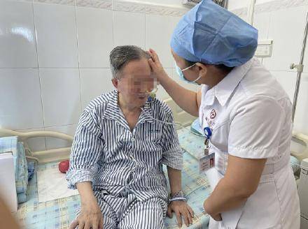 青少年|今年中秋也是阿尔茨海默症日，这种病治不好但可防治