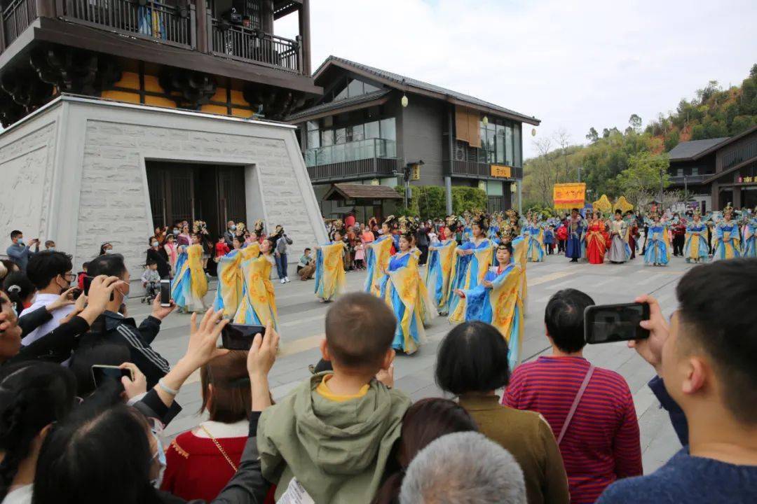 禪域小鎮大型實景音畫大典《惠能傳奇》匯聚能力很強的創作團隊融合