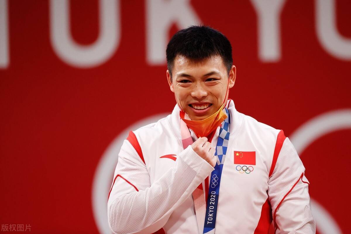 3连冠奥运夺金后谌利军再次加冕全运会金牌领先对手8公斤