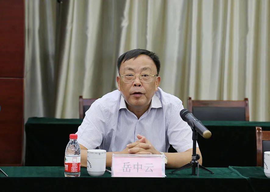 要闻快讯惠山区人大常委会监督推进老旧小区改造