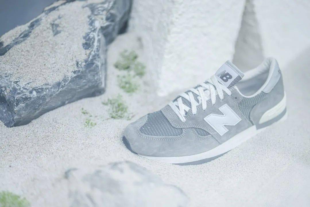 成都 城事｜好耍，成都街头遇上 NB GREY Pop-up 店铺