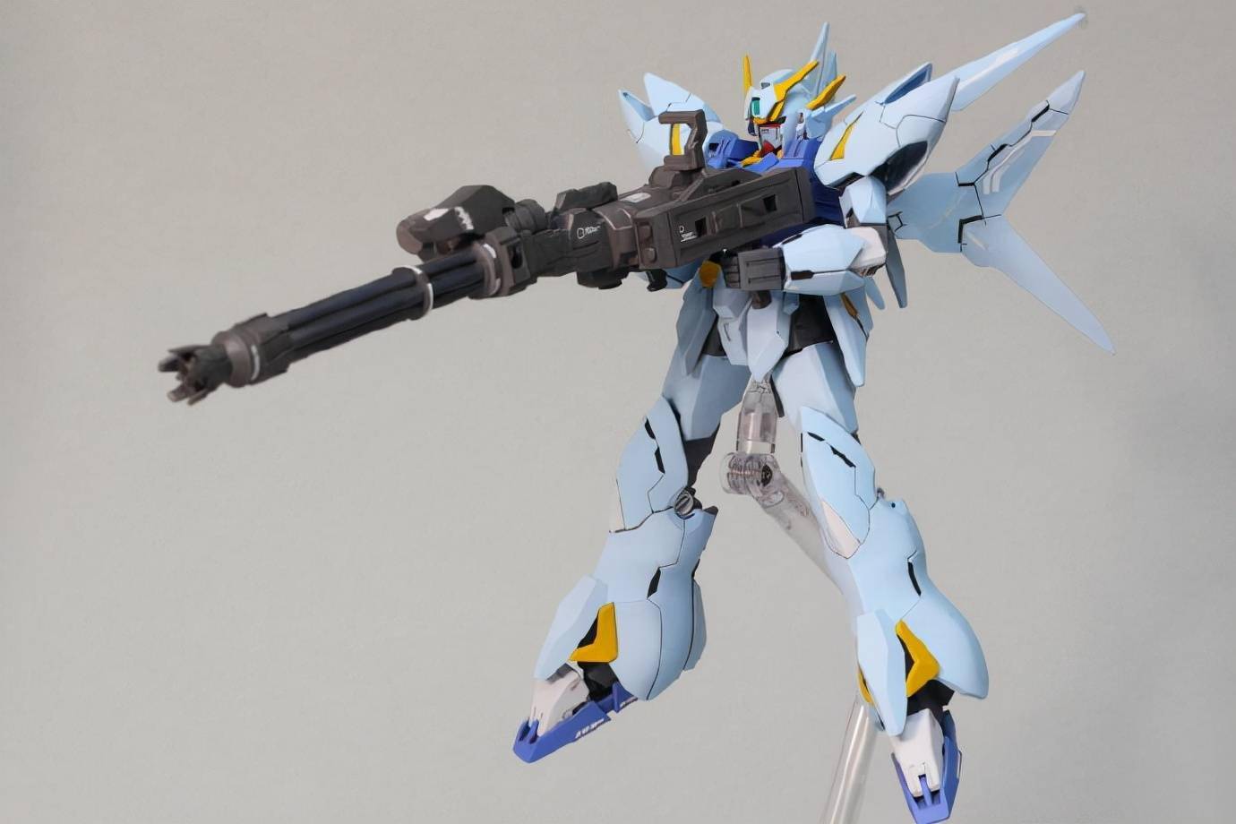 核心高达改造凶鸟晓击霸模型