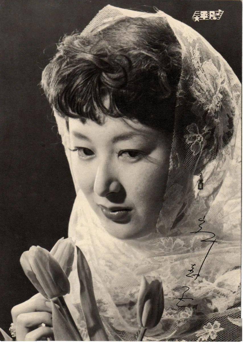 40年前的昭和有多绝美女如云风华绝代她们才是真正惊艳了时光