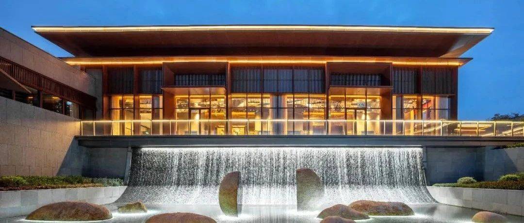 南京首家英迪格正式迎客,坐拥半山,全别墅打造“矿”世桃源_矿石