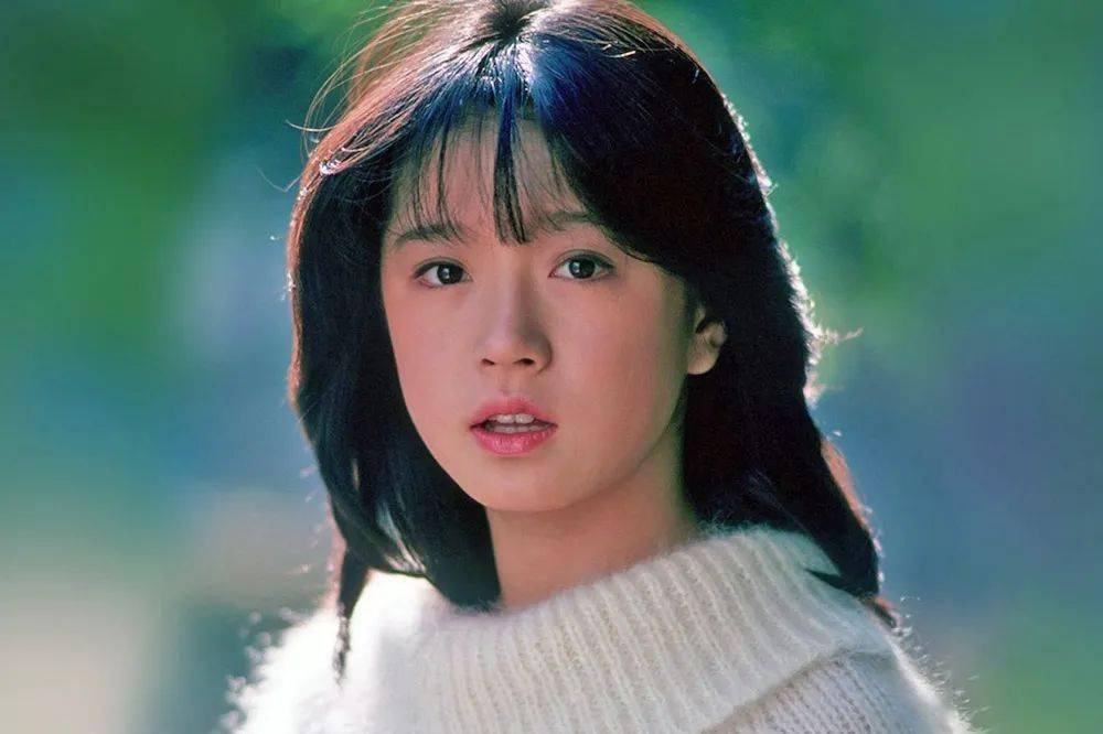 40年前的昭和有多绝 美女如云风华绝代 她们才是真正惊艳了时光 日本