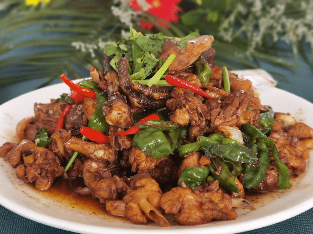 這一碗家鄉味道最是撫慰人心棗莊辣子雞,棗莊黃花牛肉麵等美食提起