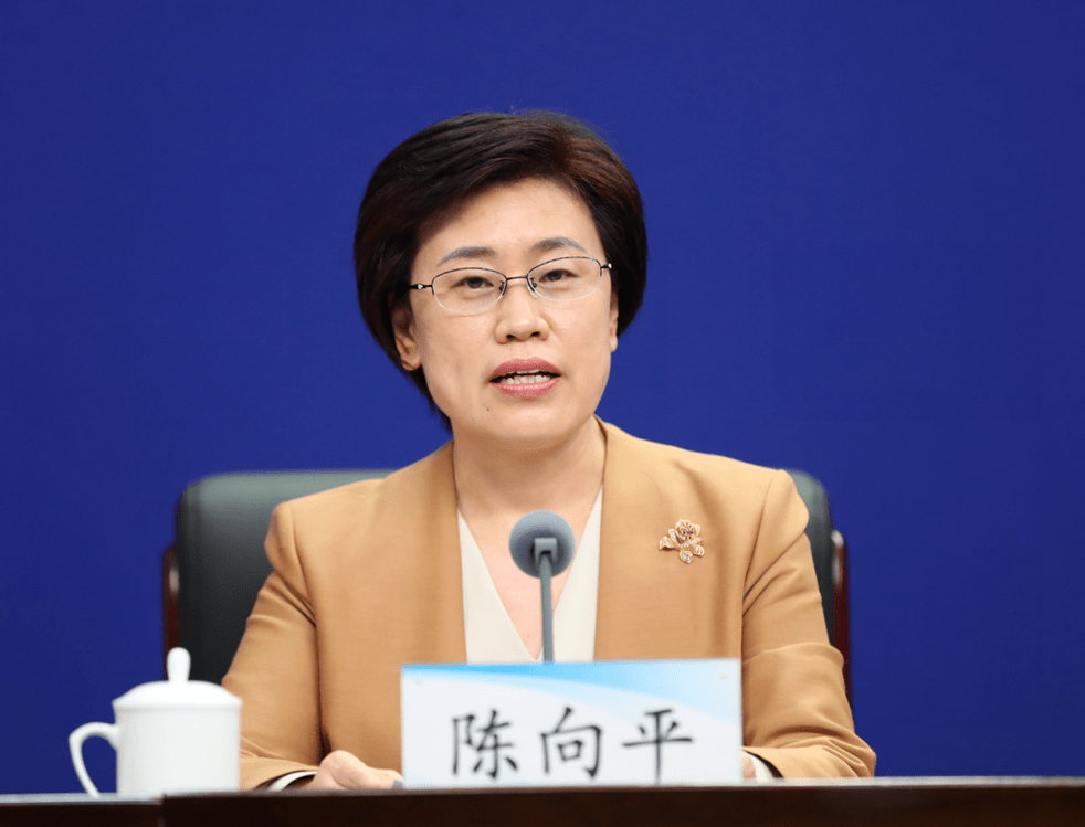 答人民日报记者:陈厅长,您好,我是人民日报记者.