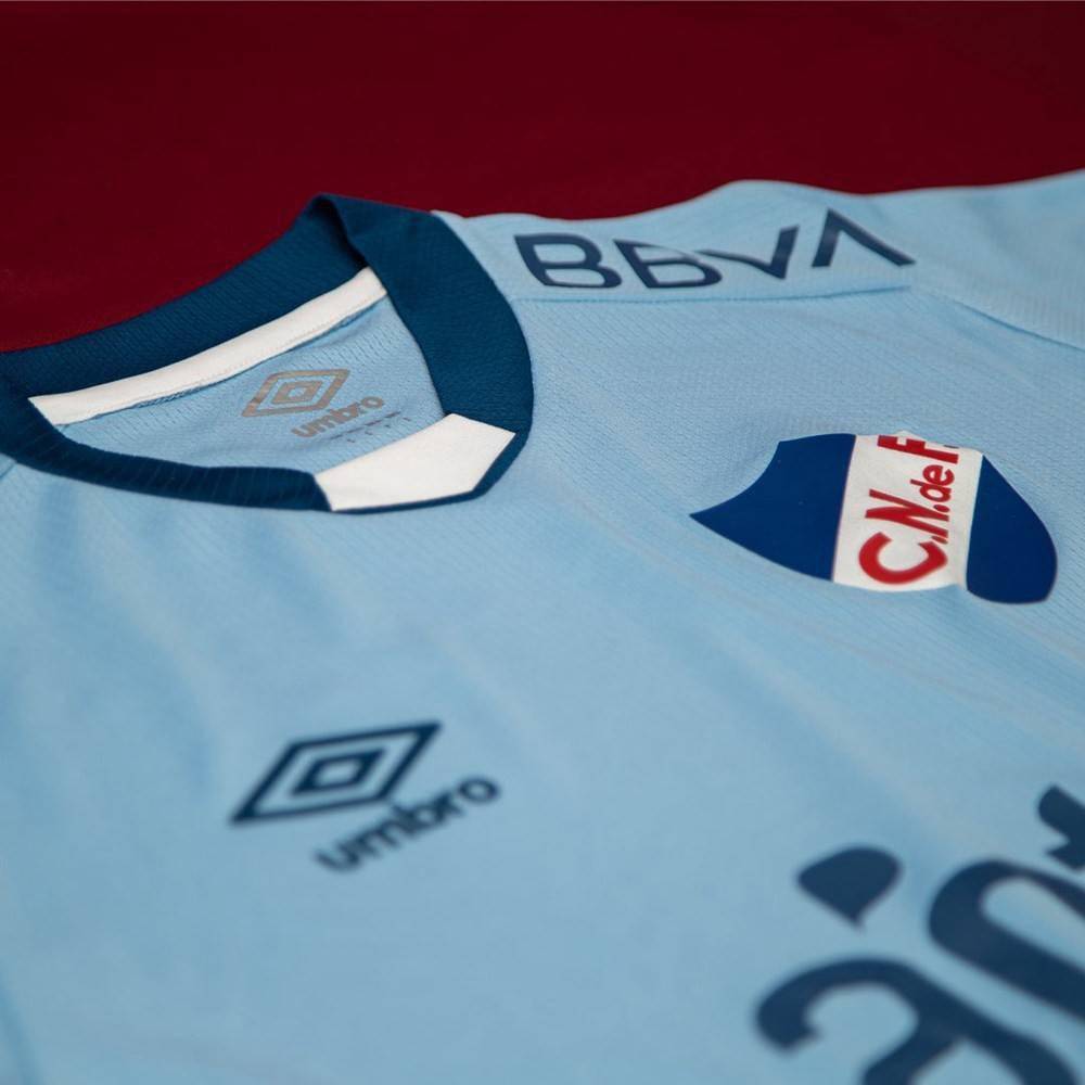 乌拉圭国民发布2021/22赛季第三客场球衣