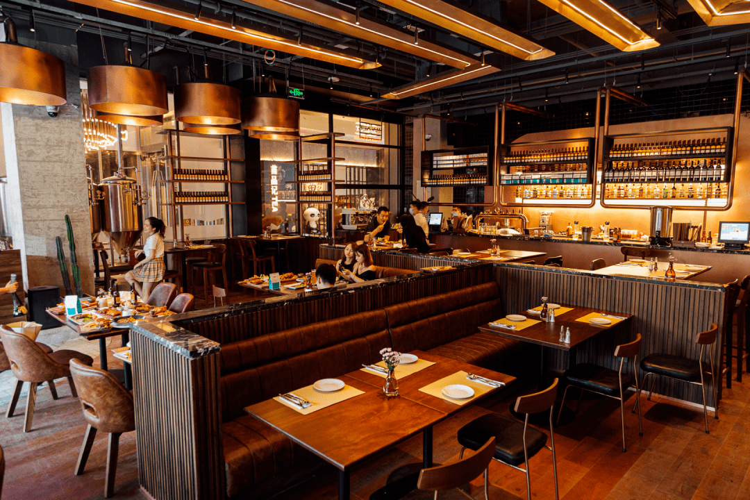 杭州,昆明等城市的魔都老牌美式西餐厅magnet磁石,终于在9月份开到了