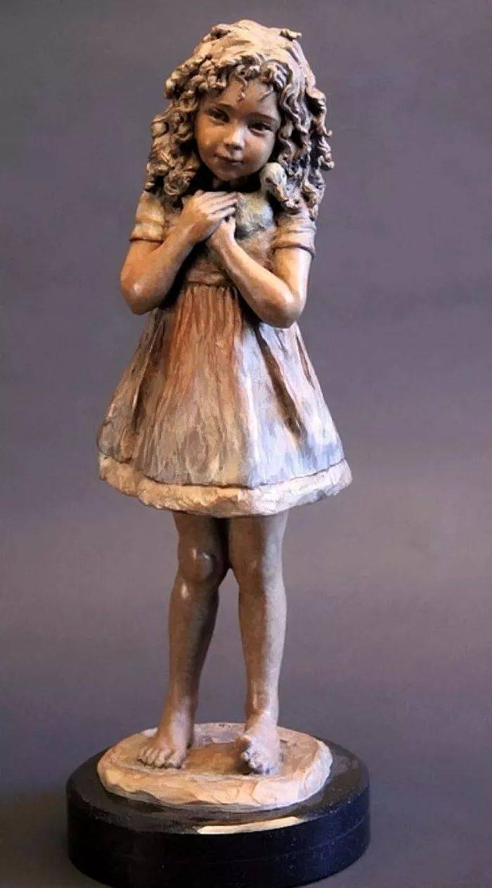 美女雕塑家angela