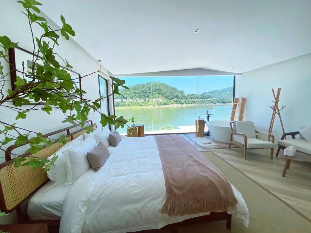 瀛湖这家民宿,自带超强属性 || 897推荐_安康