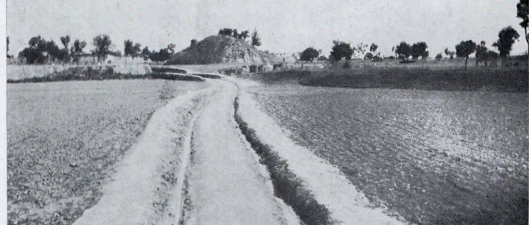 出版界消息 梅原末治著：《洛陽金村古墓聚英》_侵权